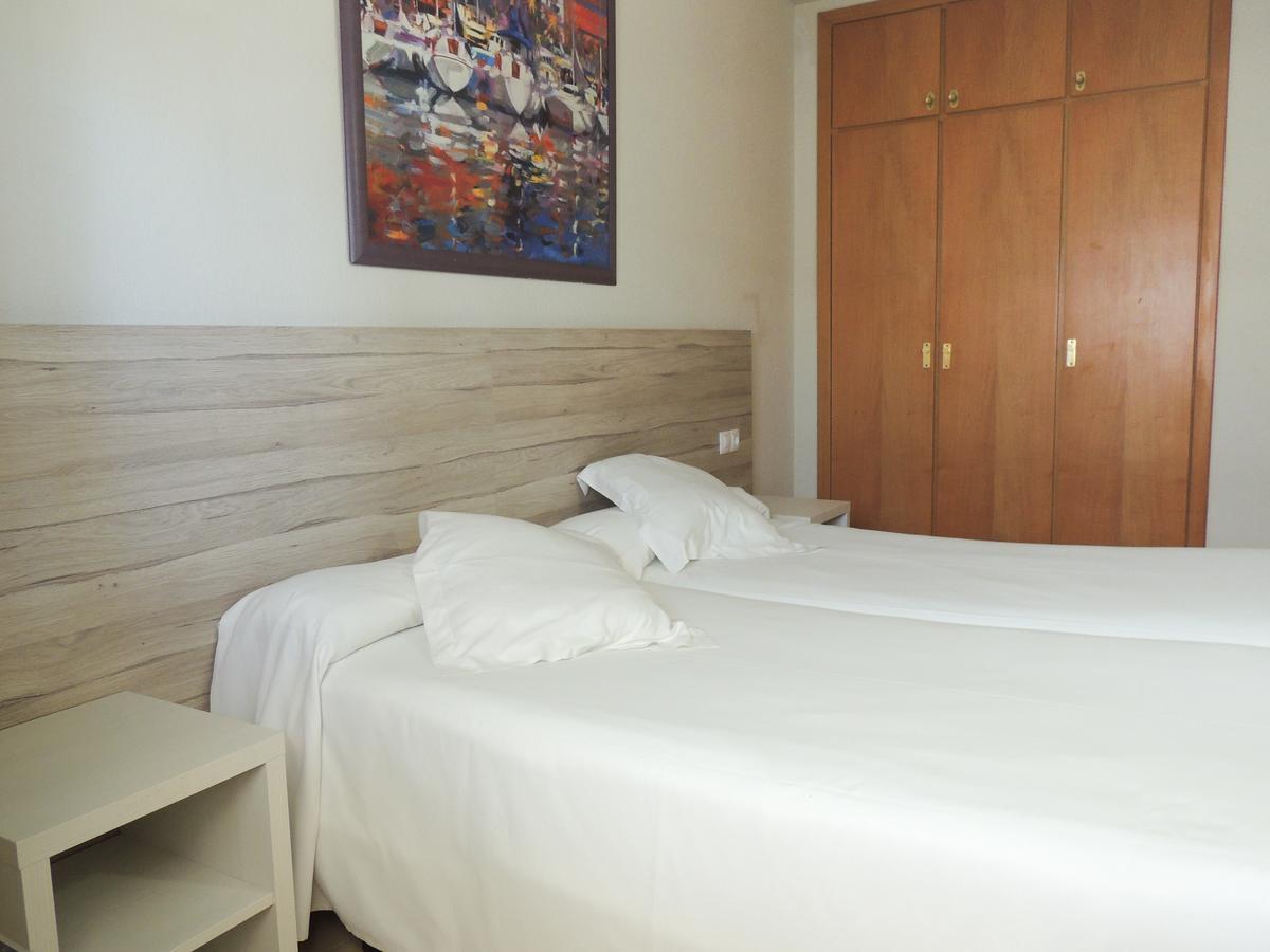 Apartamentos Turisticos Augustus Cambrils Exteriör bild